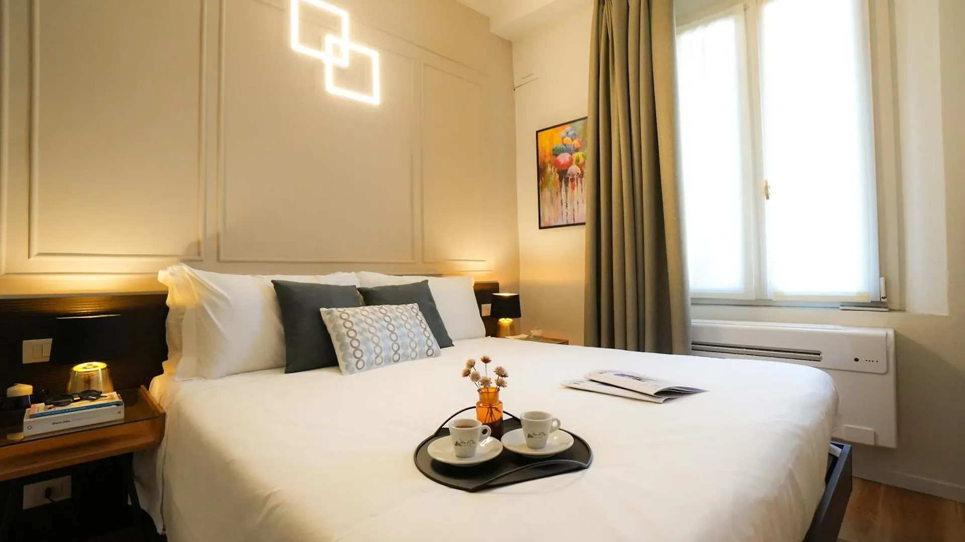 Mazzini'S Rooms Modena 0*,  Italy