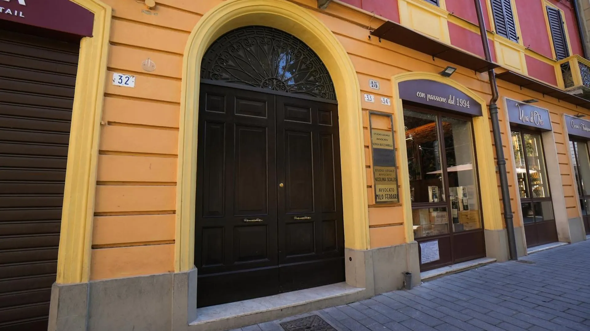 Pensión Mazzini'S Rooms Módena Italia