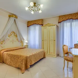 At Leonard Hotel Venedig