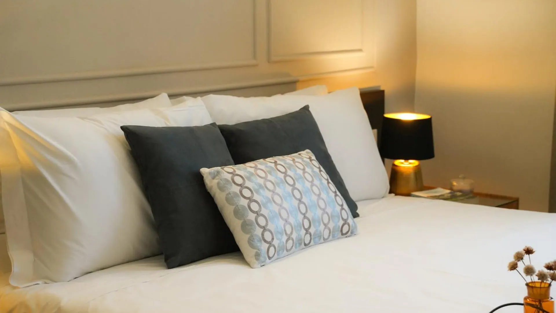 Mazzini'S Rooms Modena